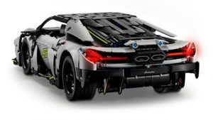 LEGO TECHNIC - SUPERDEPORTIVO LAMBORGHINI REVUELTO