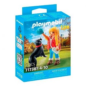 PLAYMOBIL - MUJER CON PERRO DE MONTAÑA